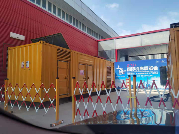 房县发电车出租-发电机无电压或电压太低怎么办？