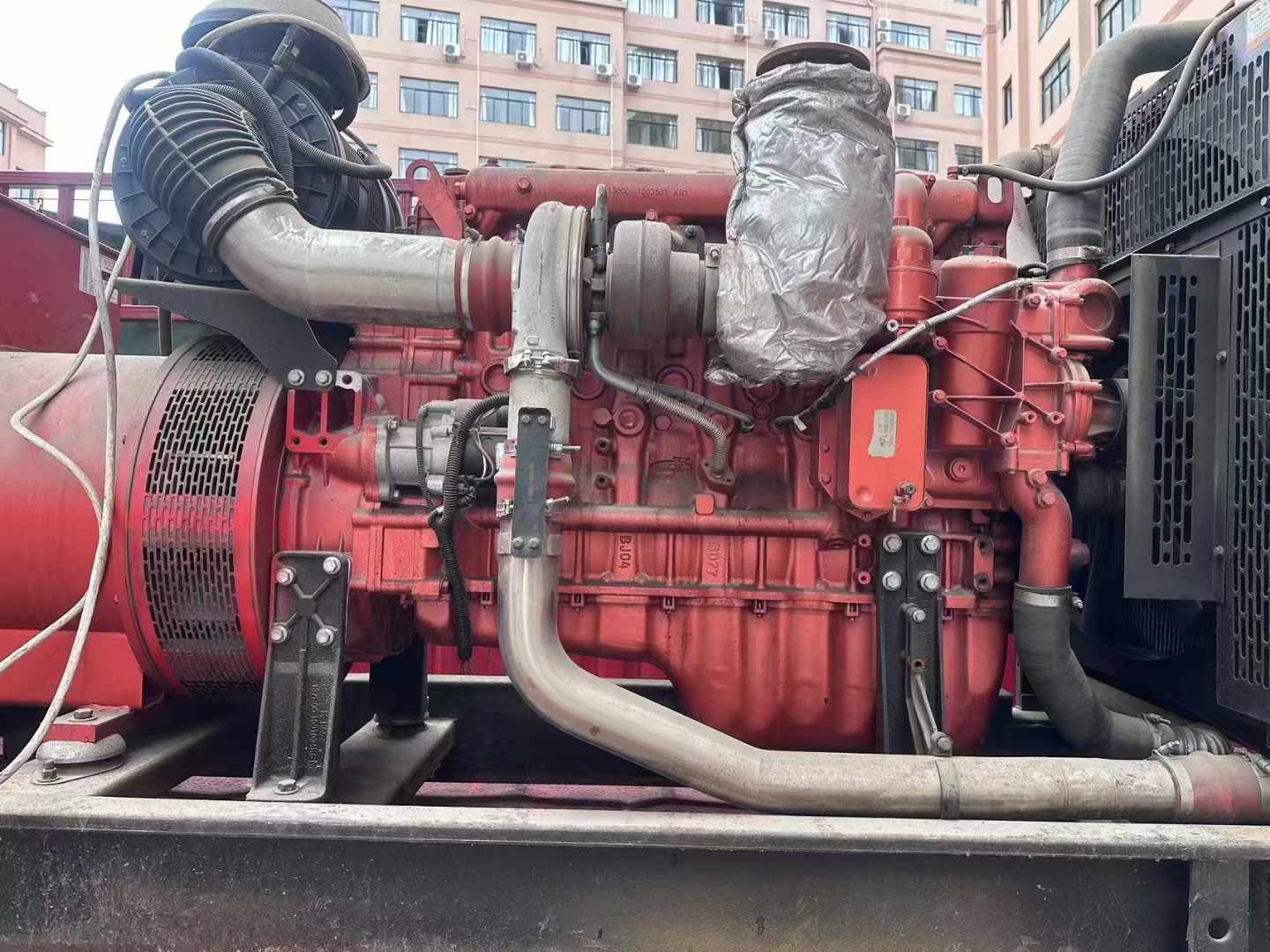 房县如何选择适合 600kW 柴油发电机组的过载保护器？